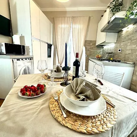 Lovely Free Parking Apartment