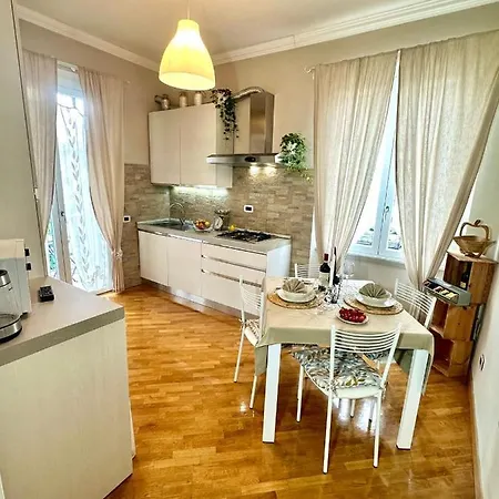 Lovely Free Parking Apartment *